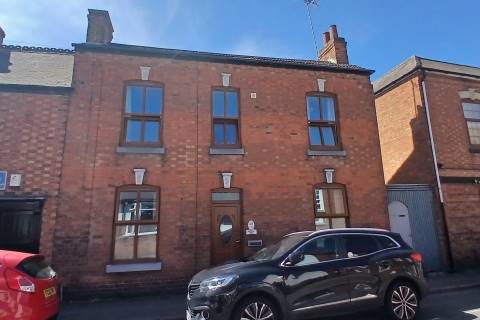 Property for auction in Leicestershire