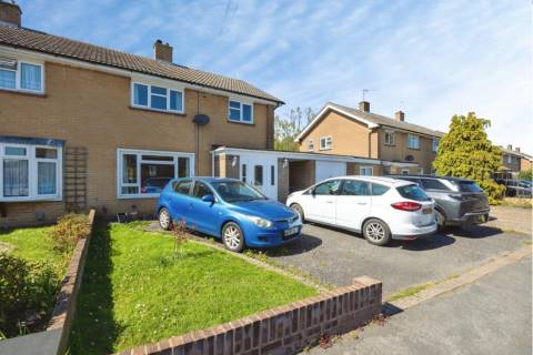 Property for auction in Surrey