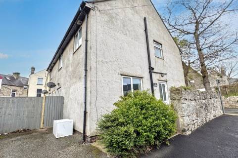 Property for auction in Clwyd