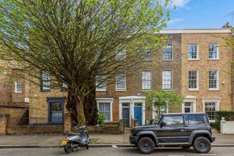 Property for auction in London