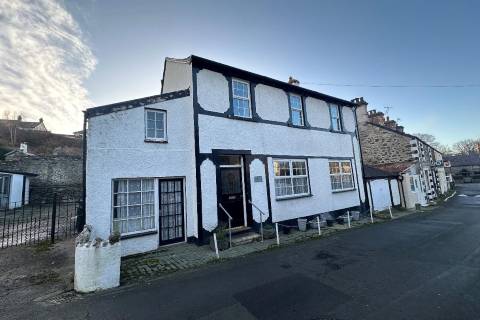 Property for auction in Gwynedd