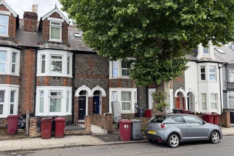 Property for auction in Berkshire