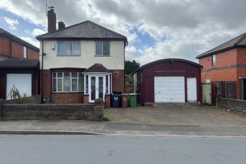 Property for auction in West Midlands