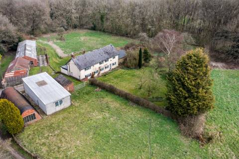 Property for auction in Derbyshire