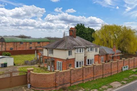 Property for auction in Bedfordshire