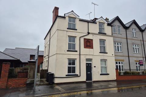 Property for auction in Clwyd