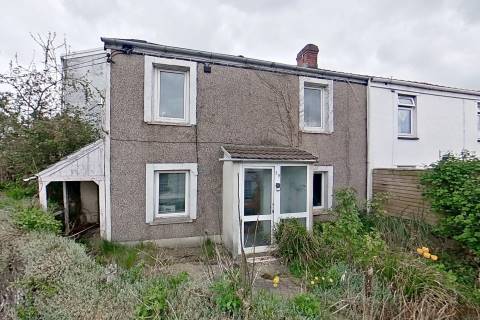 Property for auction in Mid Glamorgan