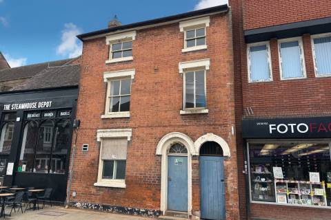 Property for auction in Worcestershire