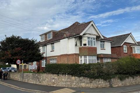 Property for auction in Isle of Wight