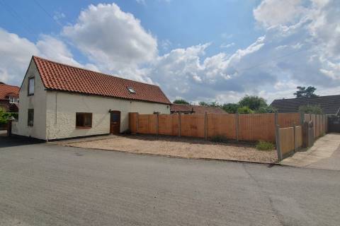 Property for auction in North Lincolnshire