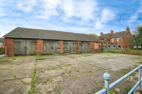 Property for auction in Derbyshire