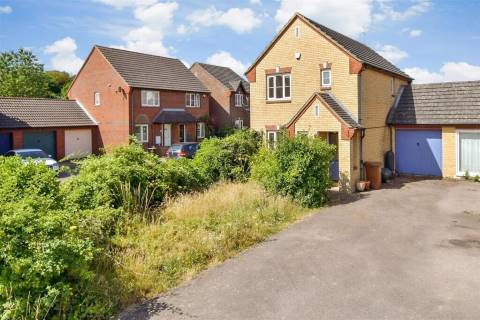 Property for auction in Kent