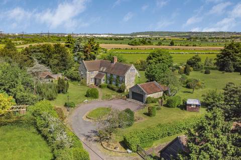 Property for auction in Oxfordshire