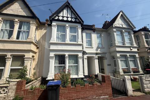 Property for auction in Essex
