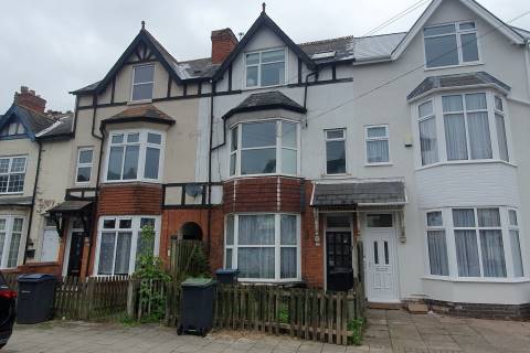 Property for auction in West Midlands