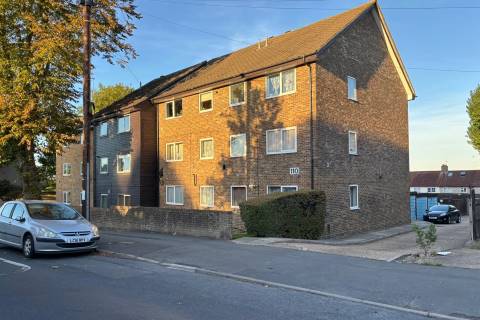 Property for auction in Surrey