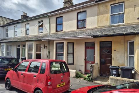 Property for auction in Avon