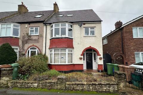 Property for auction in Surrey