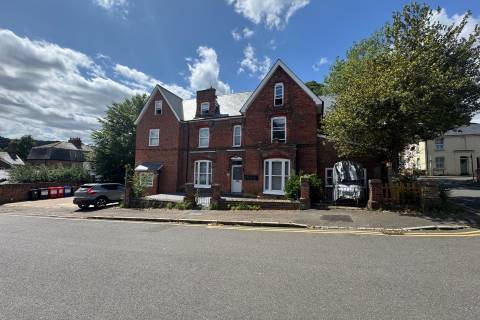 Property for auction in Buckinghamshire