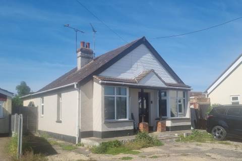 Property for auction in Essex