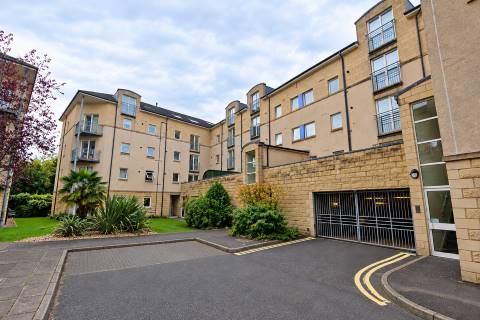 Property for auction in Midlothian