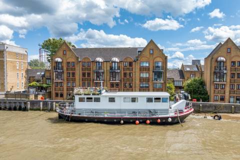 Property for auction in London