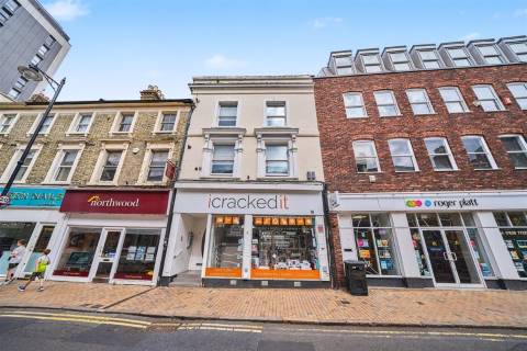 Property for auction in Berkshire