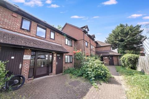 Property for auction in Berkshire