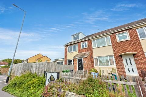 Property for auction in Avon