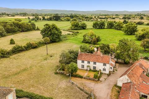 Property for auction in Avon