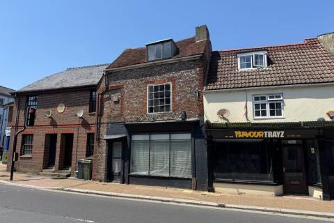 Property for auction in Isle of Wight
