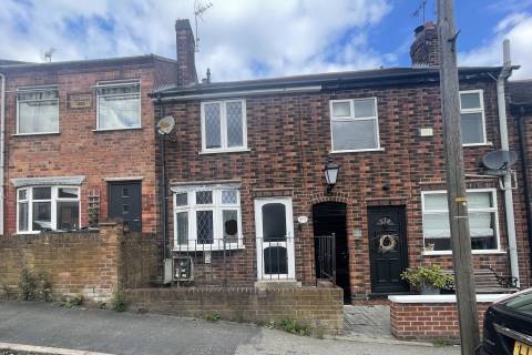Property for auction in Derbyshire