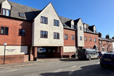 Property for auction in Essex