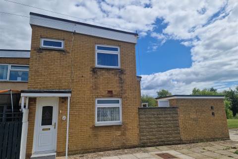 Property for auction in Mid Glamorgan