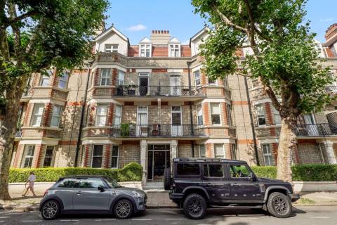 Property for auction in London