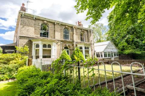 Property for auction in North Lincolnshire
