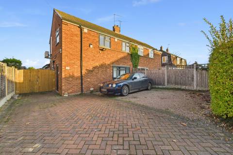 Property for auction in Worcestershire