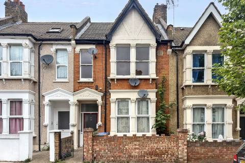 Property for auction in London