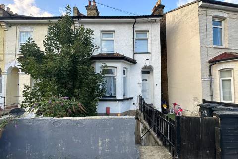 Property for auction in Surrey