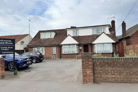 Property for auction in Berkshire