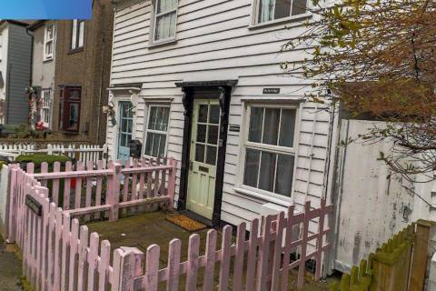 Property for auction in Essex