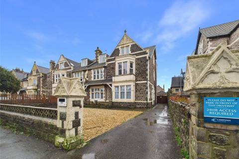 Property for auction in Avon