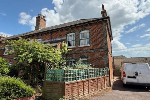 Property for auction in Essex