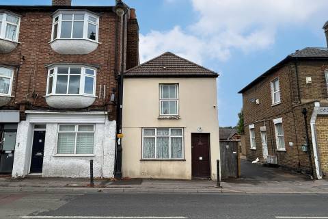 Property for auction in Surrey
