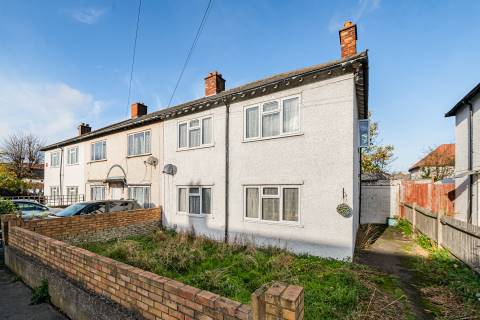 Property for auction in Surrey