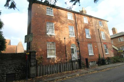 Property for auction in Kent