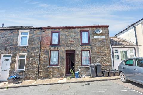 Property for auction in Mid Glamorgan