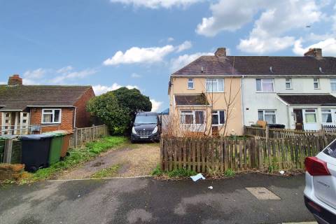 Property for auction in Worcestershire