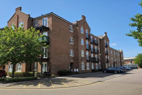 Property for auction in Buckinghamshire