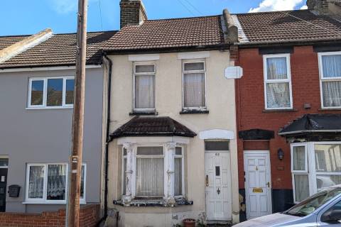 Property for auction in Kent